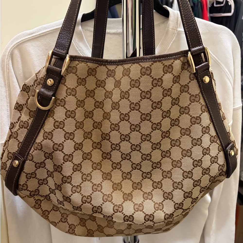 Gucci Hobo Bag ๐ - Picture 7 of 10